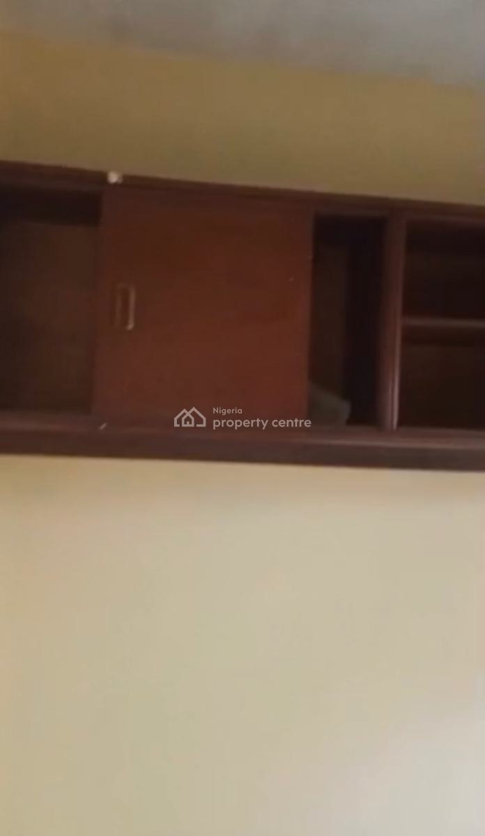 a Standard Renovated 4 Bedrooms Duplex, Gbagada Phase 2, Gbagada, Lagos, House for Rent