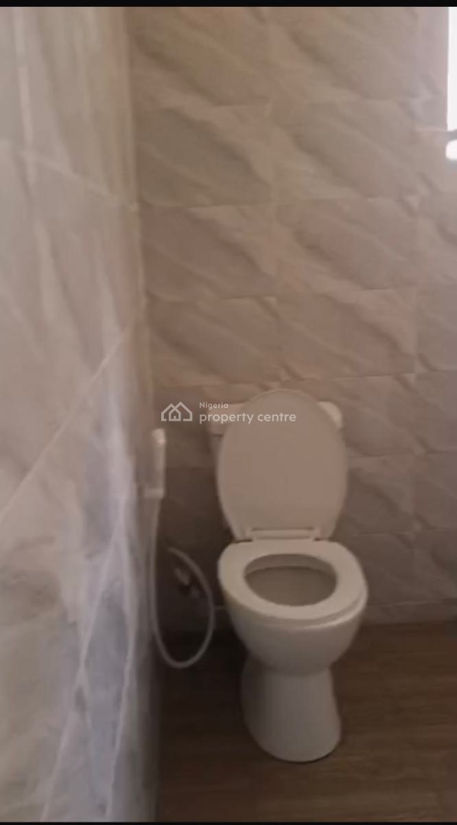 a Standard Renovated 4 Bedrooms Duplex, Gbagada Phase 2, Gbagada, Lagos, House for Rent