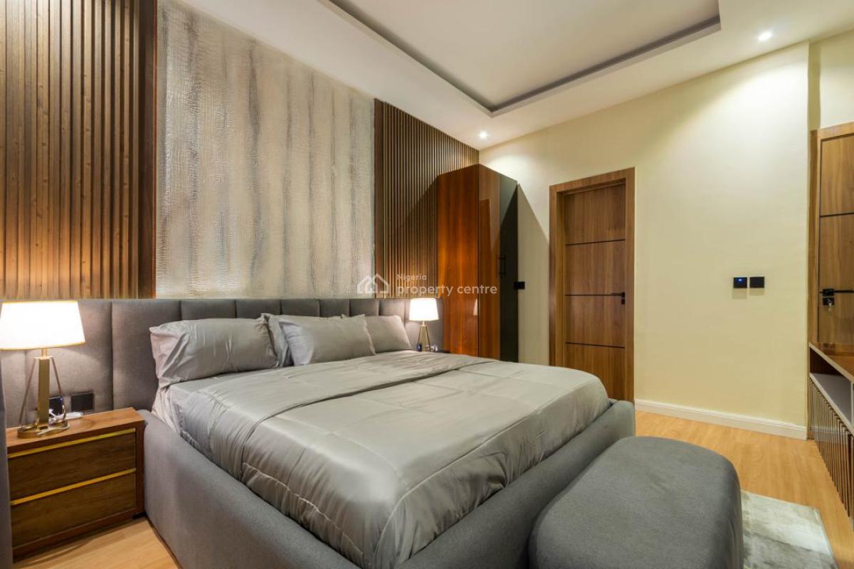 Alexa One Bedroom Apartment with Ps5 and Ceiling Mirror, Lekki Phase 1, Lekki, Lagos, Flat / Apartment Short Let