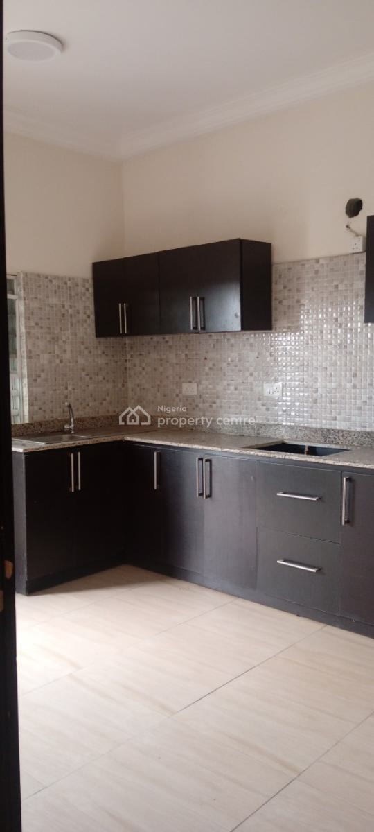 2 Bed Apartment with 24hrs Light, Chevron Drive, Lekki, Lagos, Flat / Apartment for Rent