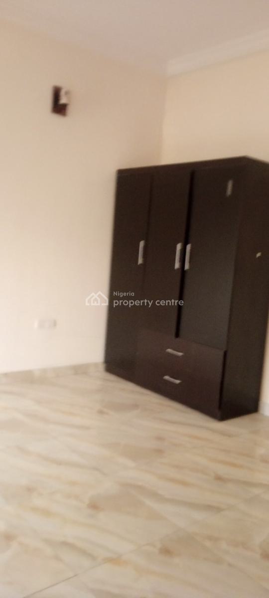 2 Bed Apartment with 24hrs Light, Chevron Drive, Lekki, Lagos, Flat / Apartment for Rent