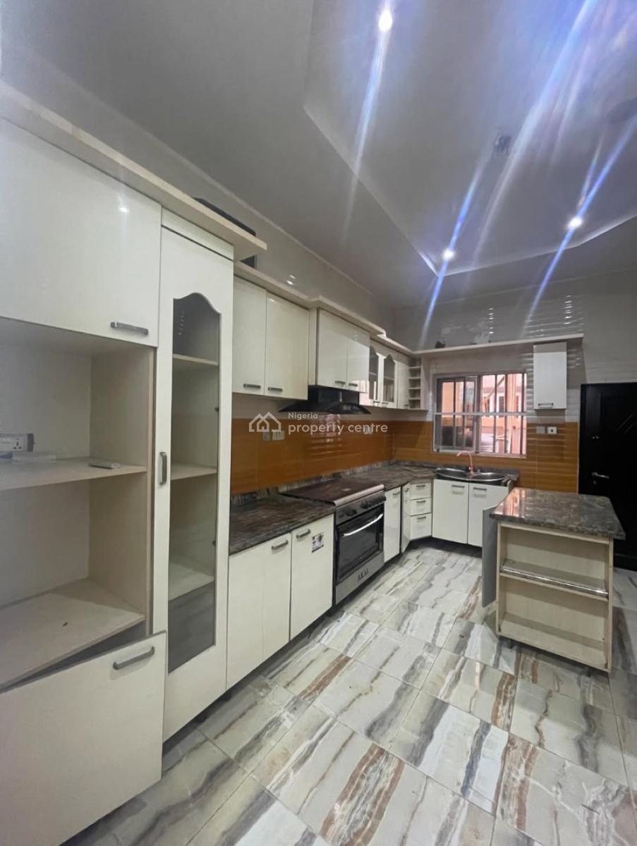 Spacious 4 Bedroom Semi Detached Duplex with Bq, Chevron, Lekki, Lagos, Semi-detached Duplex for Rent