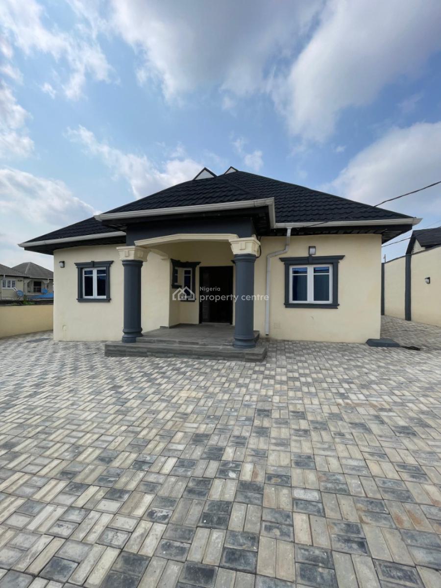 Two Units of Two Bedroom Flat, New Bodija Unity Estate, Ibadan, Oyo, Flat / Apartment for Rent