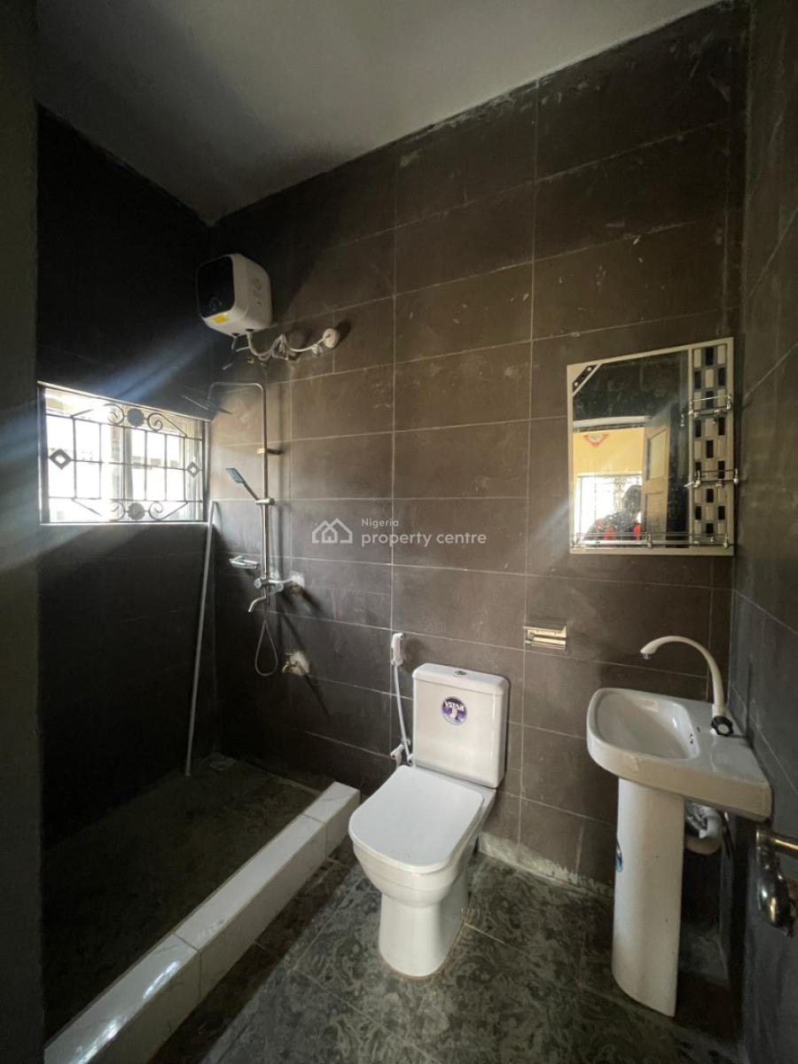 Two Units of Two Bedroom Flat, New Bodija Unity Estate, Ibadan, Oyo, Flat / Apartment for Rent
