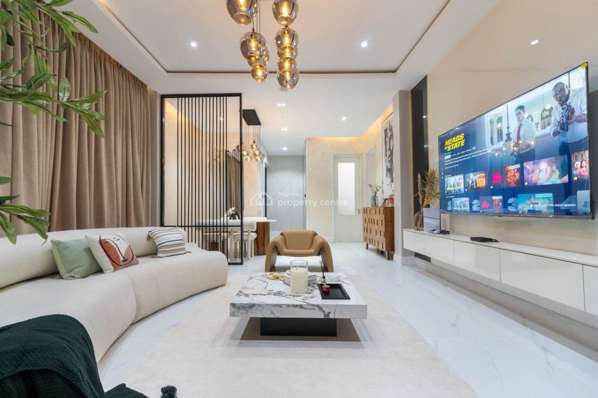 Lovely 3 Bedroom Apartment, Lekki Phase 1, Lekki, Lagos, Flat / Apartment Short Let