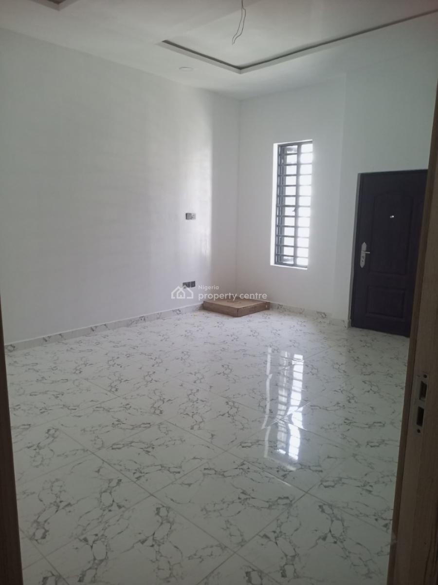 a Luxury 3 Bedrooms Terrace Duplex, Mobile Road, Lekki Phase 2, Lekki, Lagos, Flat / Apartment for Rent