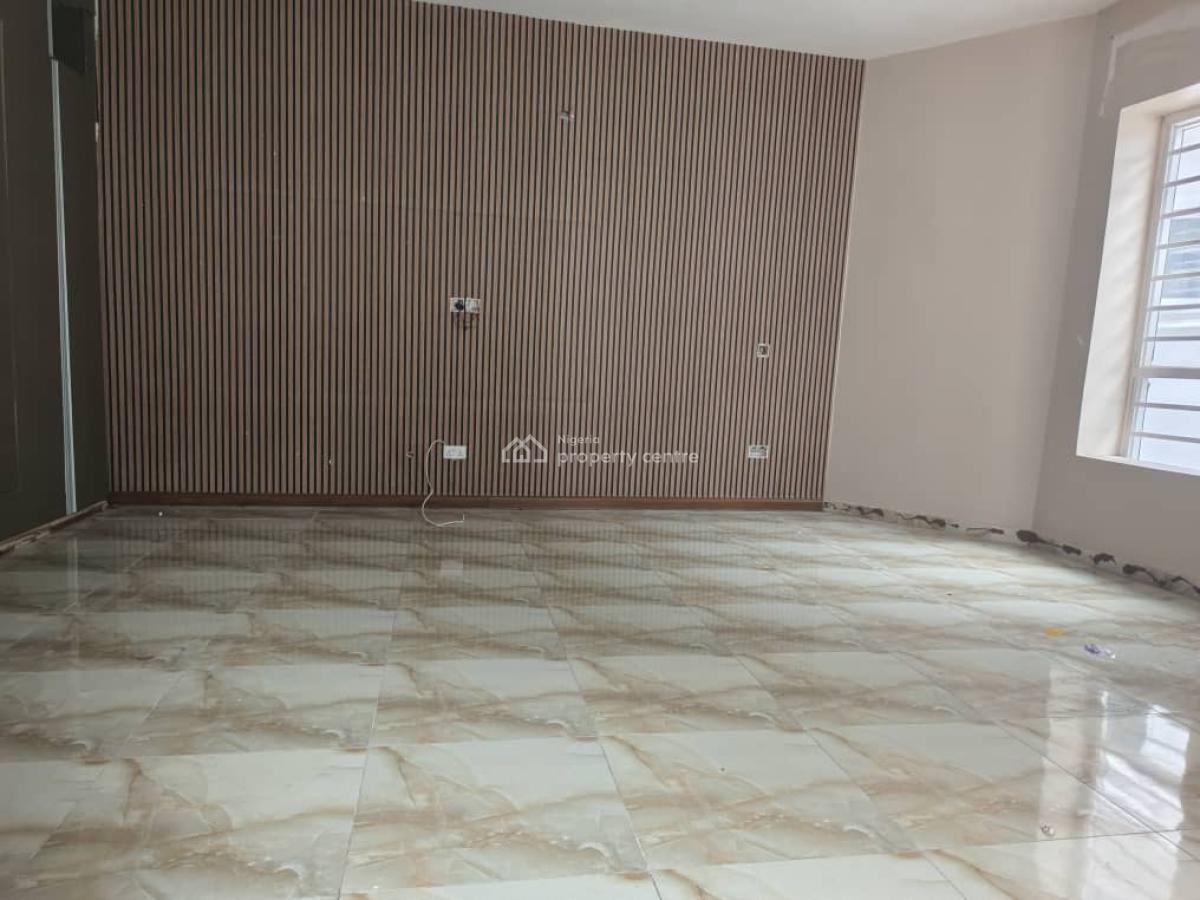 4 Bedrooms Semi Detached House with Bq, Off Circle Mall Drive, Osapa, Lekki, Lagos, Semi-detached Duplex for Rent