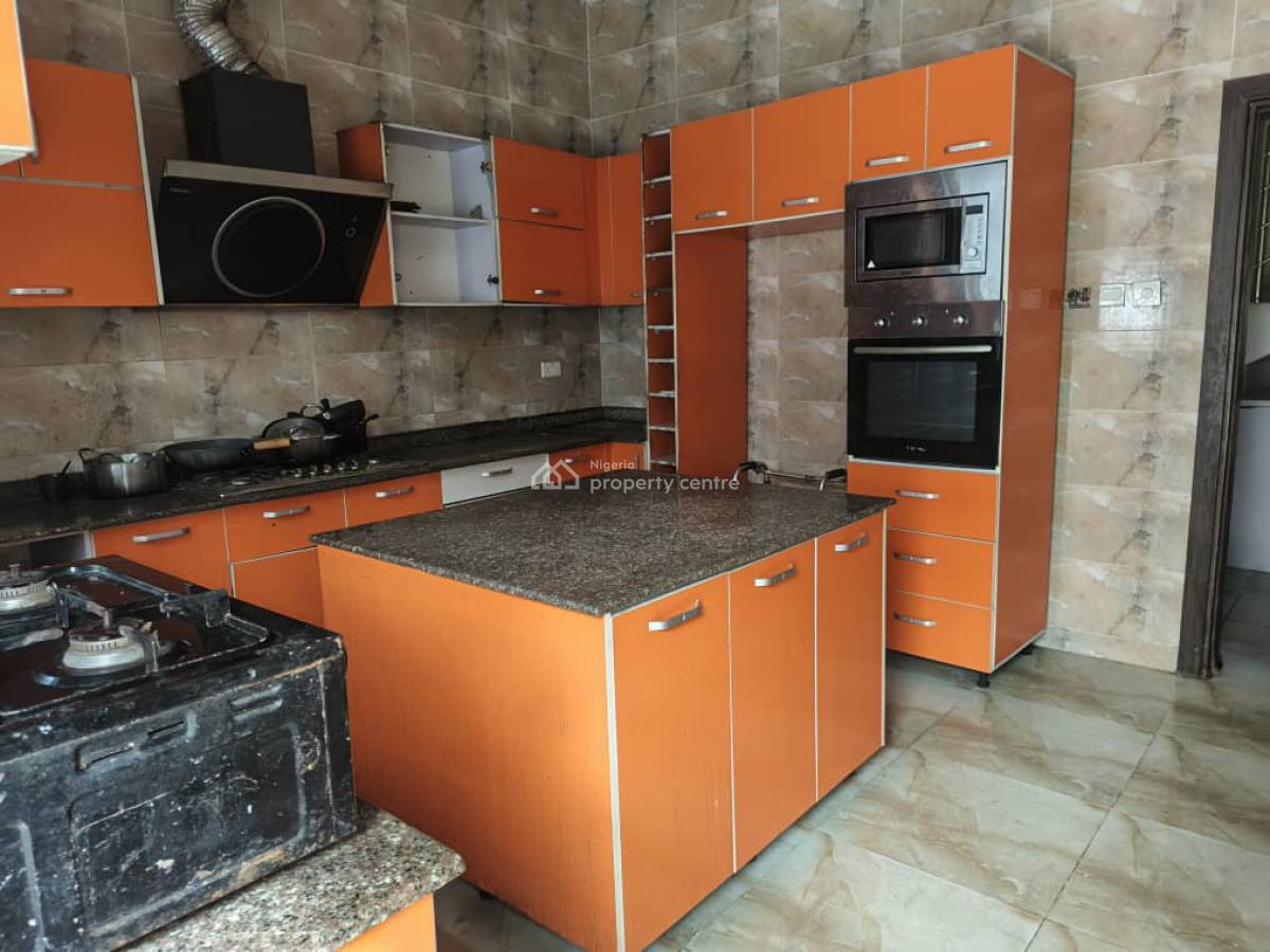 4 Bedrooms Semi Detached House with Bq, Off Circle Mall Drive, Osapa, Lekki, Lagos, Semi-detached Duplex for Rent