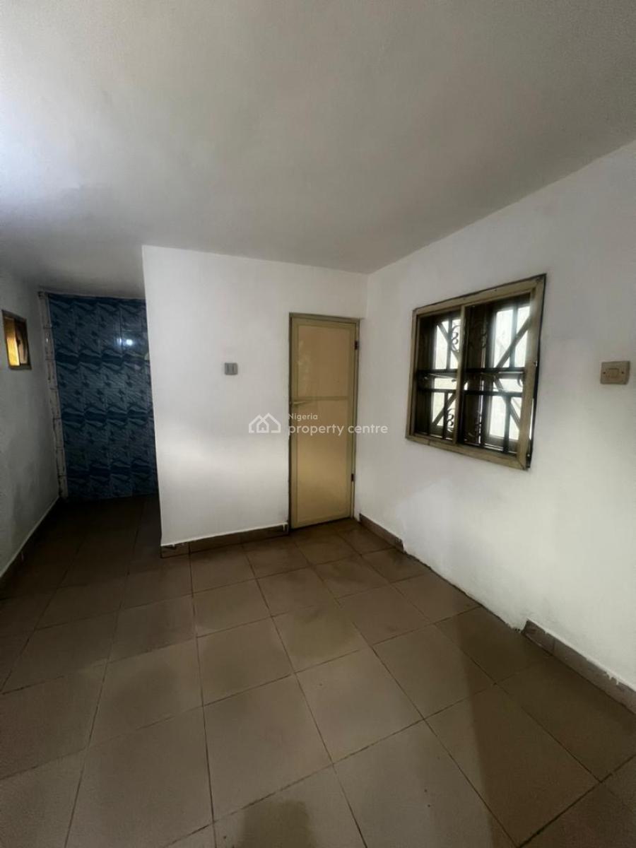 Decent Mini Flat, Soluyi, Gbagada, Lagos, Mini Flat (room and Parlour) for Rent