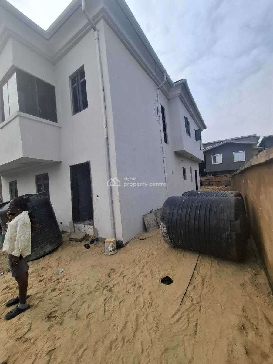 Brand New Massive 2bedroom Flat  in Akinwunmi Estate Mende, Akinwunmi Estate, Mende, Maryland, Lagos, Flat / Apartment for Rent