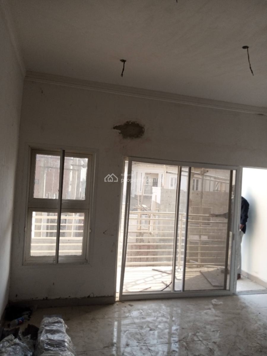 3-bedroom Flat, Coral Reef Apartment, Orchid Road, Lekki, Lagos, Flat / Apartment for Sale