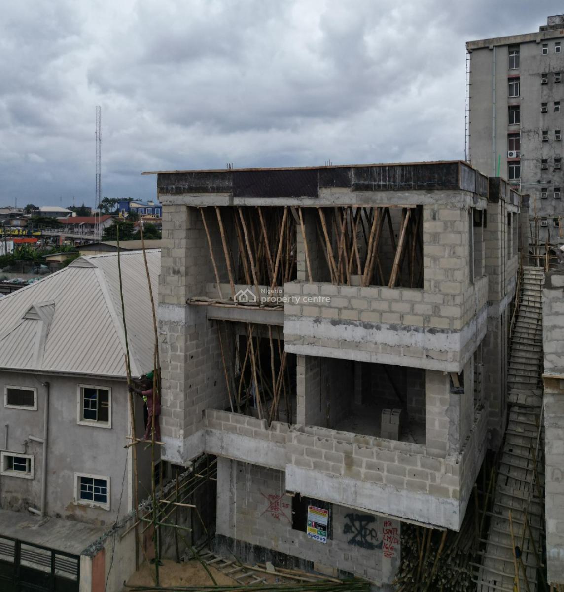 Studio Apartments and 1 Bedroom Apartments in Surulere Lagos, Studio Apartments and 1 Bedroom Apartments, Surulere, Lagos, Block of Flats for Sale