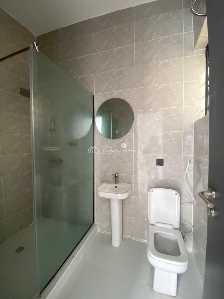 5 Bedroom Fully Detached House with a Room Bq, Extension, Vgc, Lekki, Lagos, Detached Duplex for Sale