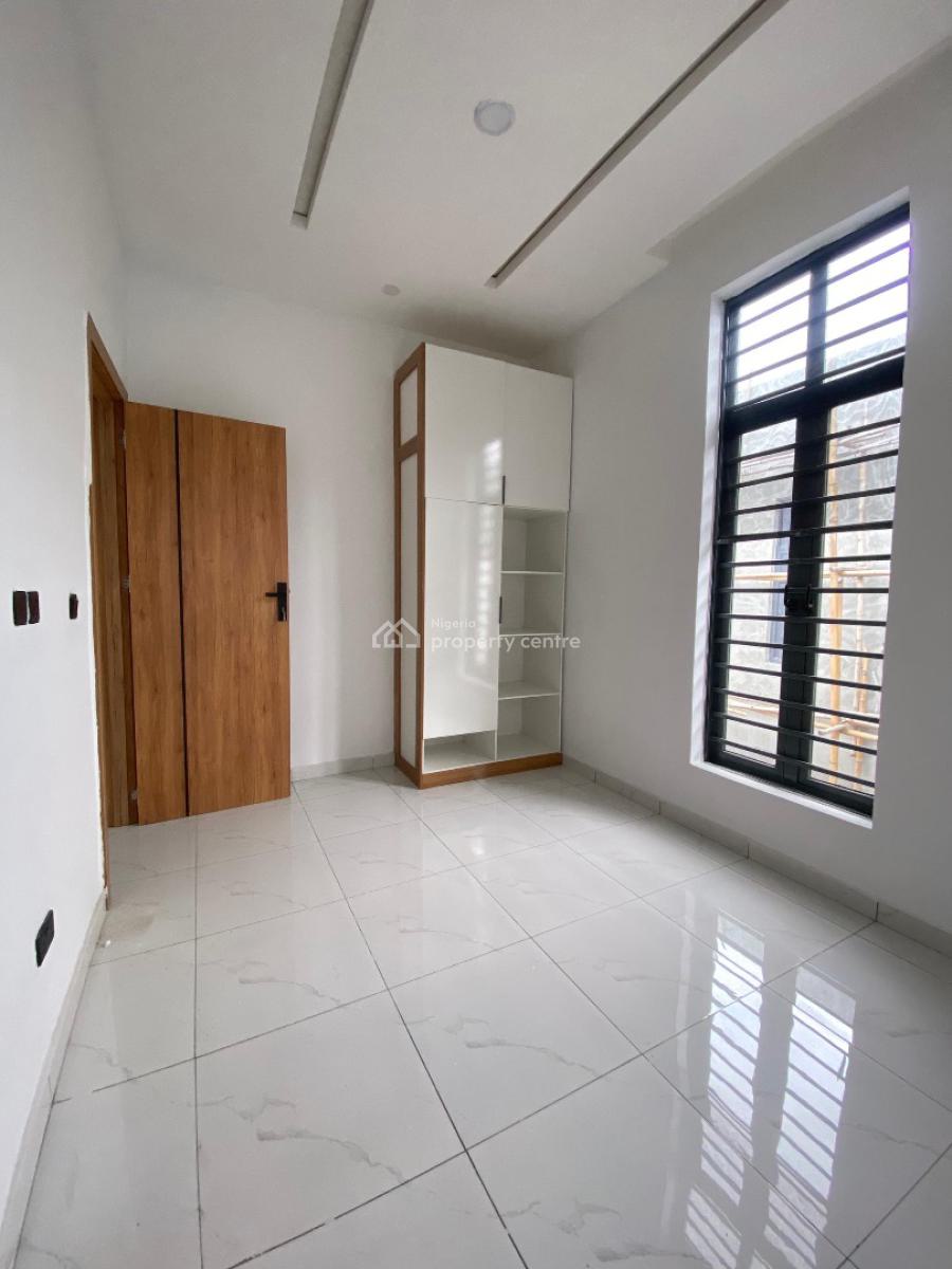5 Bedroom Fully Detached House with a Room Bq, Extension, Vgc, Lekki, Lagos, Detached Duplex for Sale