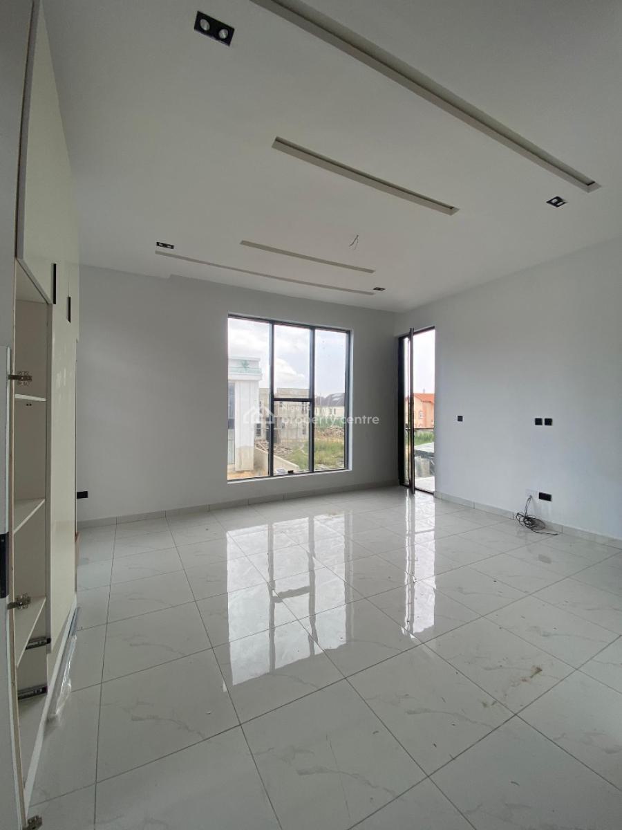 5 Bedroom Fully Detached House with a Room Bq, Extension, Vgc, Lekki, Lagos, Detached Duplex for Sale
