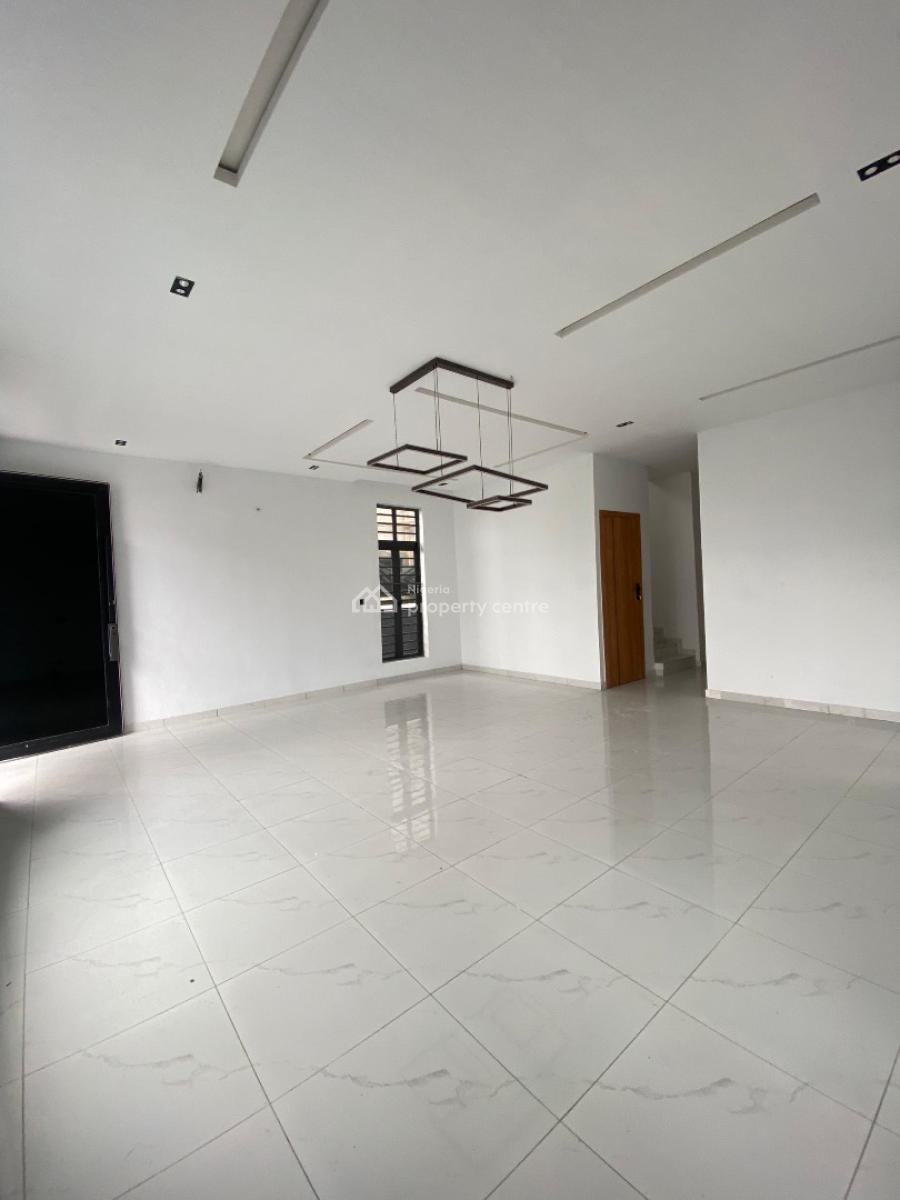 5 Bedroom Fully Detached House with a Room Bq, Extension, Vgc, Lekki, Lagos, Detached Duplex for Sale
