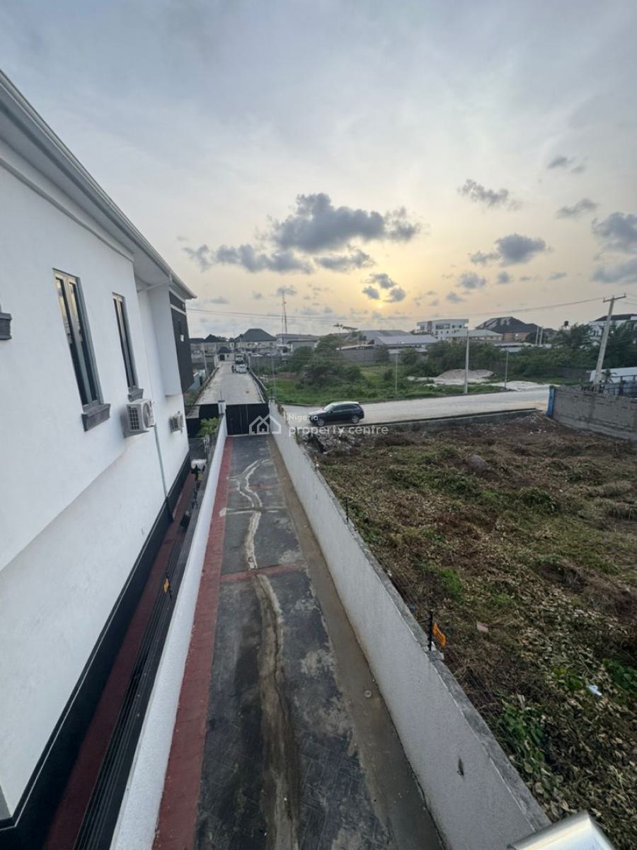 Luxury 5bedroom Duplex and Bq, Atlantic Nominee Estate. General Paint, Lekki Expressway, Lekki, Lagos, Detached Duplex for Sale