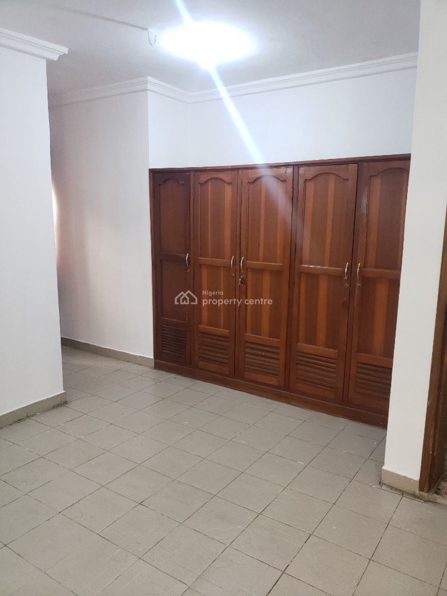 a Well Maintained  2bedroom Apartment, Lekki Lagos Nigeria, Lekki Phase 1, Lekki, Lagos, Terraced Duplex for Rent