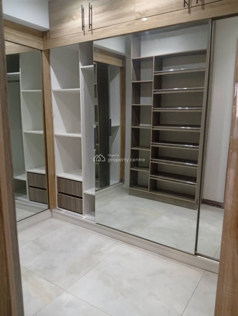Luxury 4 Bedrooms Maisonette with Excellent Facilities with Bq, Platinium Place, Off Admiralty Way, Lekki Phase 1, Lekki, Lagos, House for Rent