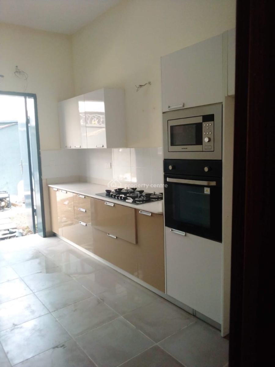 Luxury Built 4 Bedroom Terrace with Bq, Lekki Right, Lekki Phase 1, Lekki, Lagos, Terraced Duplex for Sale