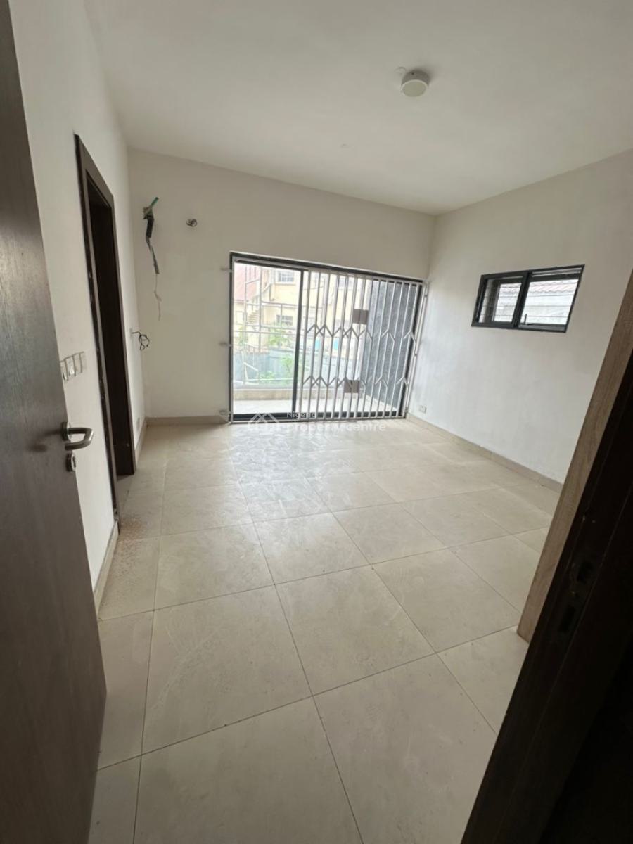Luxury Built 4 Bedroom Terraced Duplex with Bq, Lekki Phase 1, Lekki, Lagos, Terraced Duplex for Sale