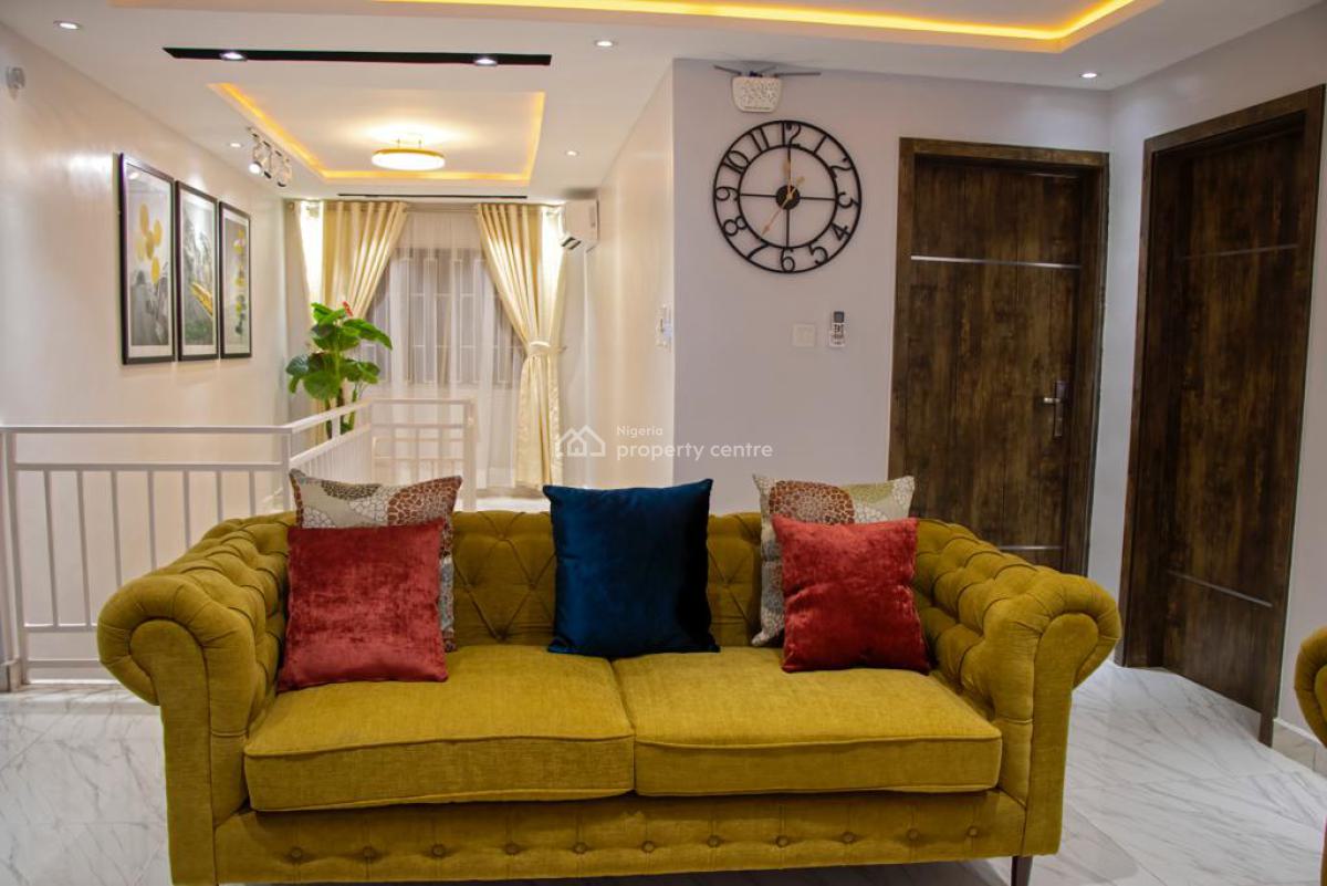 3 Bed Room Apartment, Gbagada, Lagos, Flat / Apartment Short Let