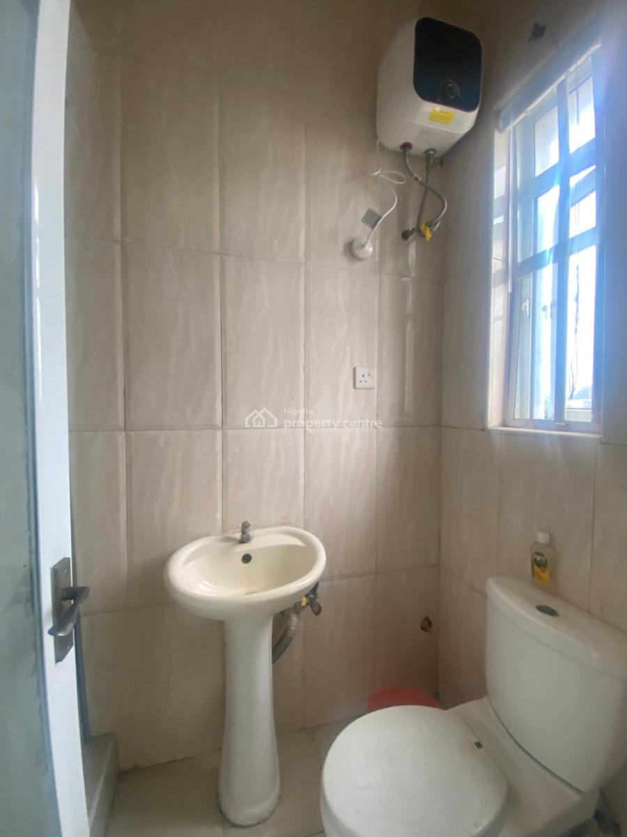 Cozy 2-bedroom Apartment  in Orchid, Orchid, Lekki, Lagos, Flat / Apartment for Rent