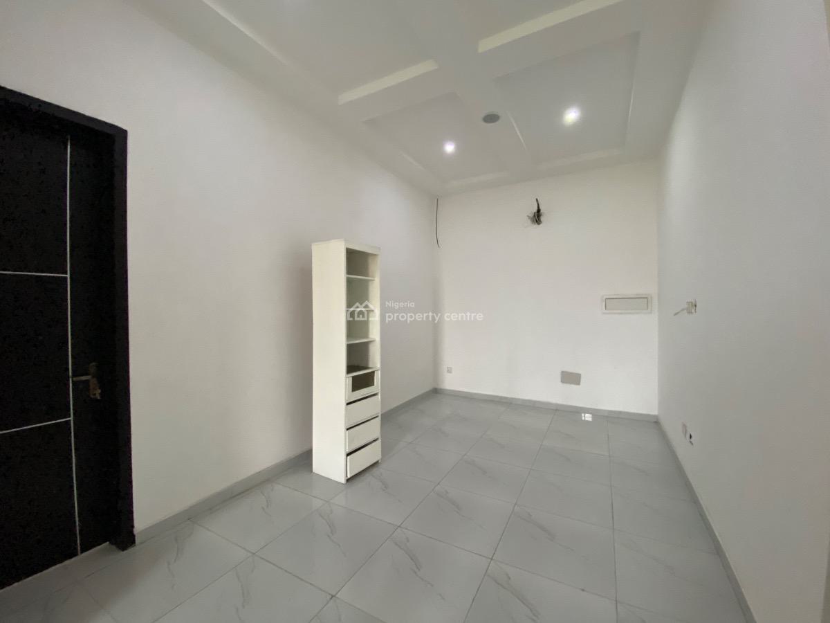 Nicely Finished Four (4) Bedroom Terrace Duplex, Chevron Tollgate, Lekki, Lagos, Terraced Duplex for Sale