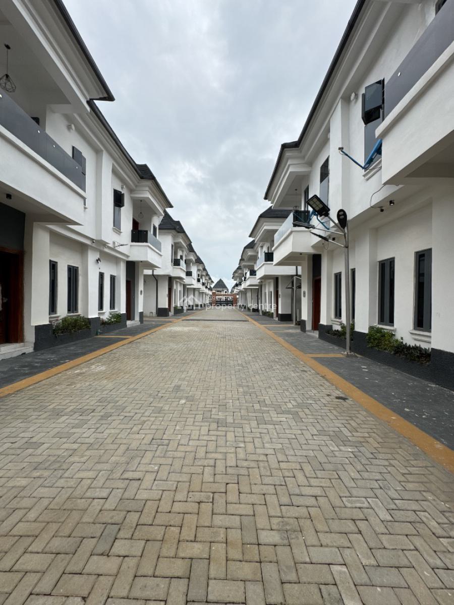 Four Bedroom Semi-detached Duplex, Orchid Rd, Lekki, Lagos, Semi-detached Duplex for Sale