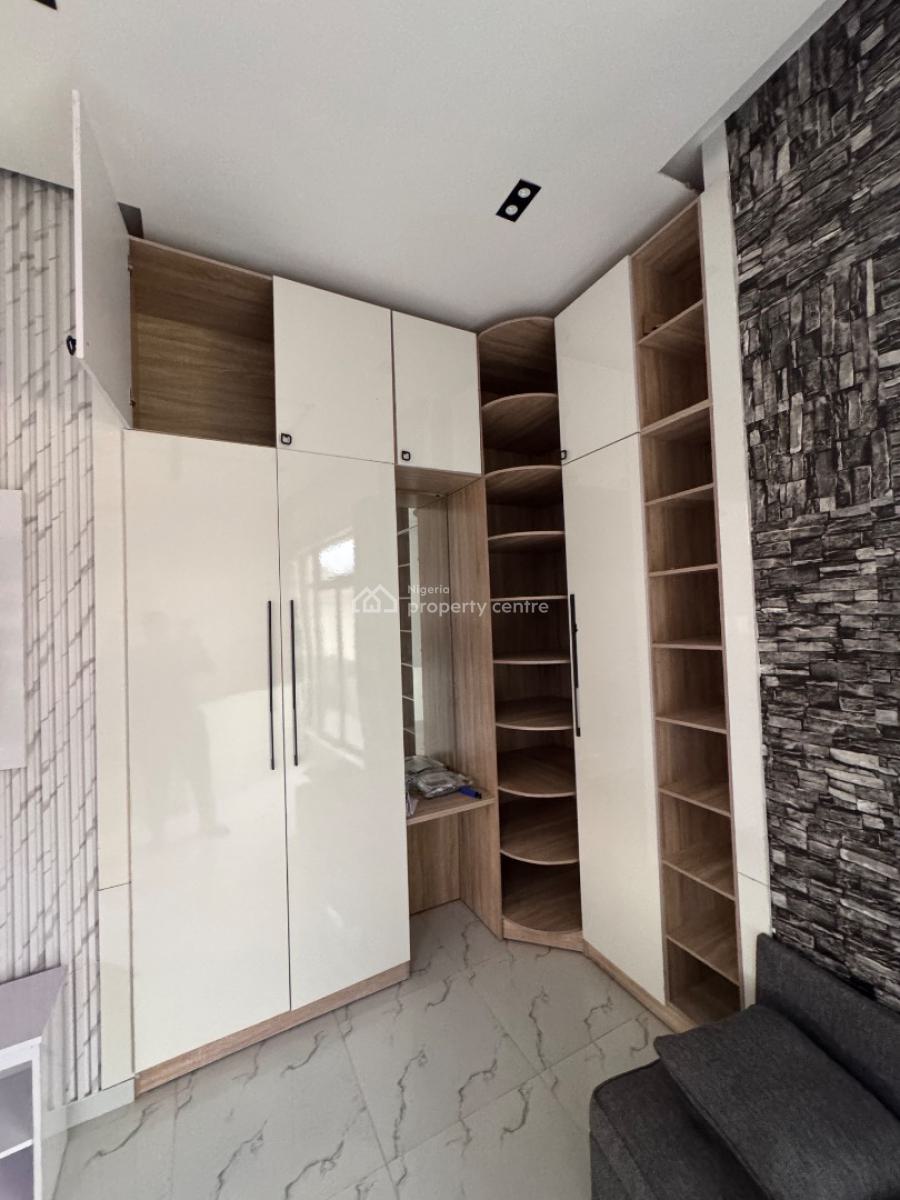 𝐁𝐄𝐀𝐔𝐓𝐈𝐅𝐔𝐋 4 𝐁𝐄𝐃𝐑𝐎𝐎𝐌 𝐃𝐄𝐓𝐀𝐂𝐇𝐄𝐃 𝐃𝐔𝐏𝐋𝐄𝐗, Chevron, Lekki, Lekki Phase 2, Lekki, Lagos, Detached Duplex for Rent