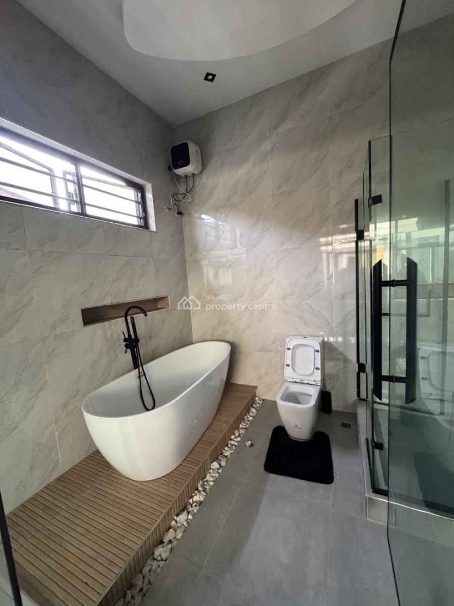 𝐁𝐄𝐀𝐔𝐓𝐈𝐅𝐔𝐋 4 𝐁𝐄𝐃𝐑𝐎𝐎𝐌 𝐃𝐄𝐓𝐀𝐂𝐇𝐄𝐃 𝐃𝐔𝐏𝐋𝐄𝐗, Chevron, Lekki, Lekki Phase 2, Lekki, Lagos, Detached Duplex for Rent