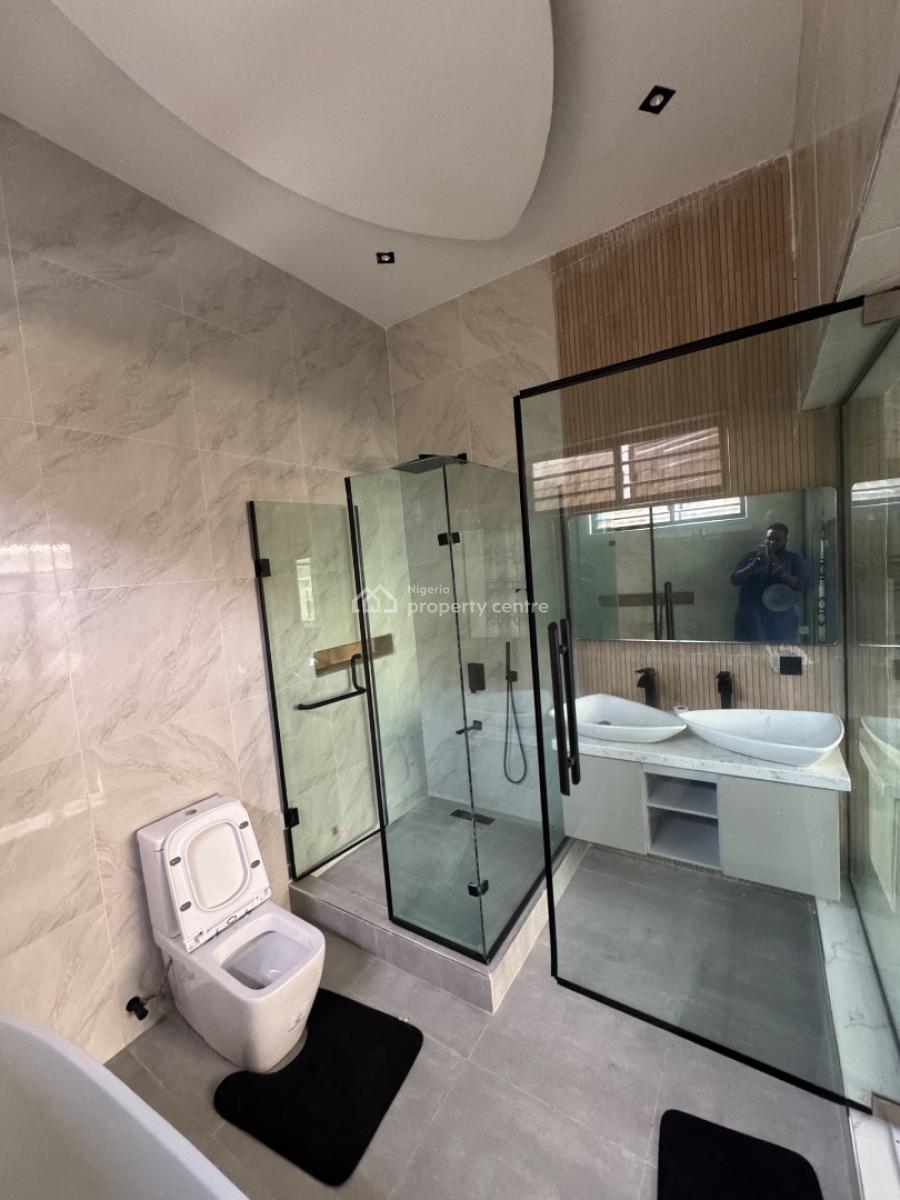 𝐁𝐄𝐀𝐔𝐓𝐈𝐅𝐔𝐋 4 𝐁𝐄𝐃𝐑𝐎𝐎𝐌 𝐃𝐄𝐓𝐀𝐂𝐇𝐄𝐃 𝐃𝐔𝐏𝐋𝐄𝐗, Chevron, Lekki, Lekki Phase 2, Lekki, Lagos, Detached Duplex for Rent