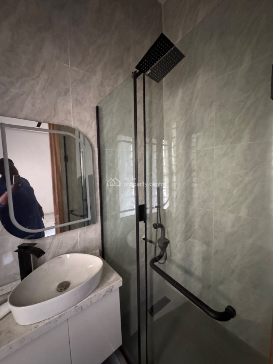 𝐁𝐄𝐀𝐔𝐓𝐈𝐅𝐔𝐋 4 𝐁𝐄𝐃𝐑𝐎𝐎𝐌 𝐃𝐄𝐓𝐀𝐂𝐇𝐄𝐃 𝐃𝐔𝐏𝐋𝐄𝐗, Chevron, Lekki, Lekki Phase 2, Lekki, Lagos, Detached Duplex for Rent
