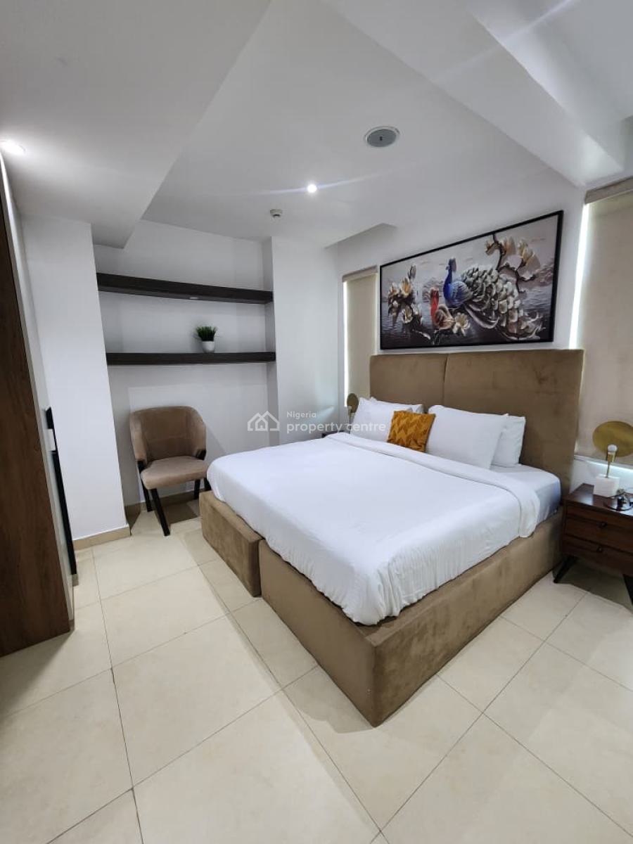 Luxury 3 Bedroom Penthouse Apartment with Elevator, Pool & Gym, Old Ikoyi, Ikoyi, Lagos, Flat / Apartment for Rent