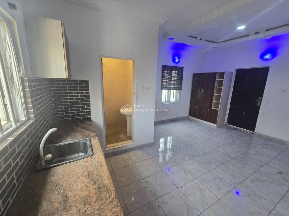 Studio Apartment, Itedo Estate Off Freedom Way, Lekki Phase 1, Lekki, Lagos, Flat / Apartment for Rent