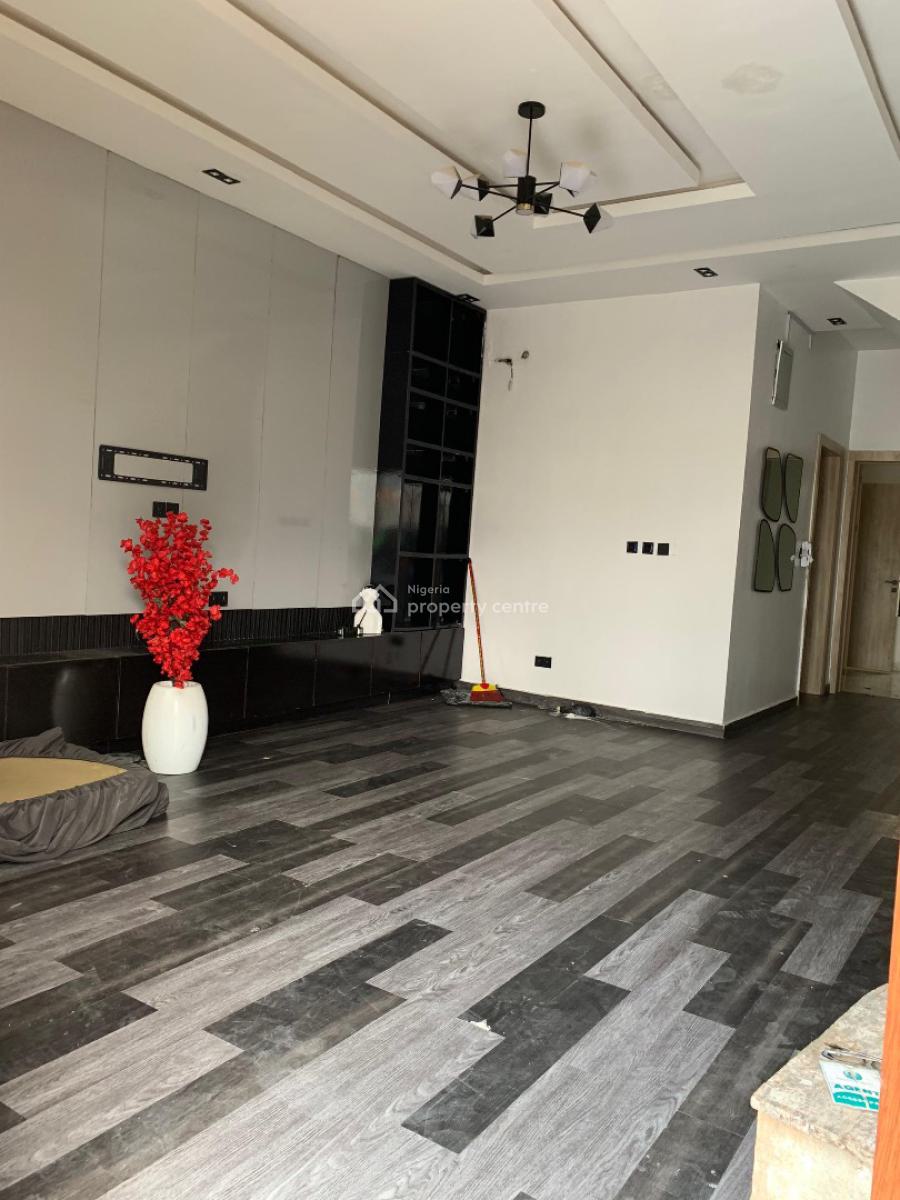 4bedroom Semi Detached Duplex, Orchid Road, Lekki, Lagos, Semi-detached Duplex for Rent