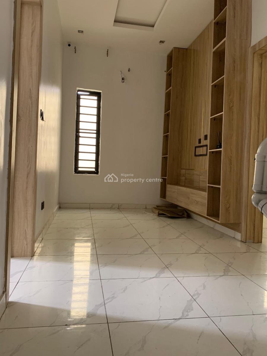 4bedroom Semi Detached Duplex, Orchid Road, Lekki, Lagos, Semi-detached Duplex for Rent