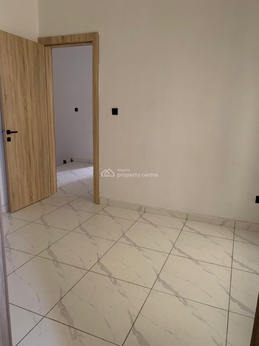 4bedroom Semi Detached Duplex, Orchid Road, Lekki, Lagos, Semi-detached Duplex for Rent