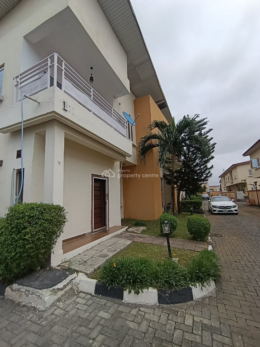 a Partially Furnished Studio Apartment in 24 Hours Light Estate, Chevron Drive, Lekki, Lagos, Self Contain (single Rooms) for Rent