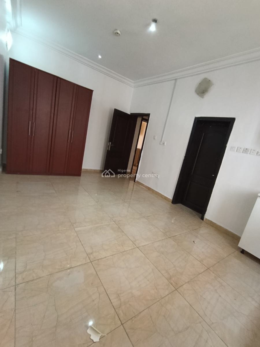 a Partially Furnished Studio Apartment in 24 Hours Light Estate, Chevron Drive, Lekki, Lagos, Self Contain (single Rooms) for Rent
