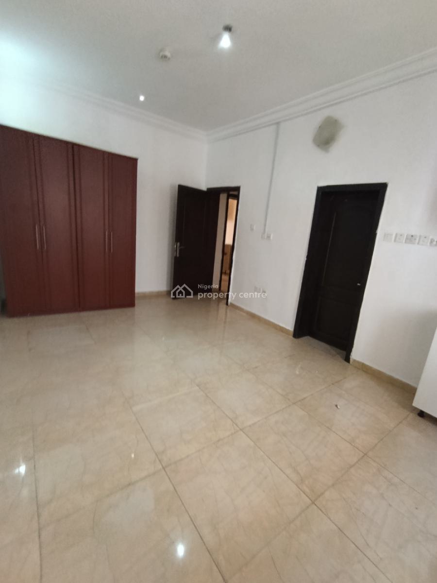 a Partially Furnished Studio Apartment in 24 Hours Light Estate, Chevron Drive, Lekki, Lagos, Self Contain (single Rooms) for Rent