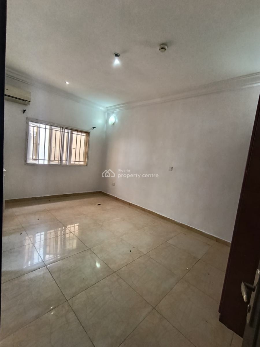 a Partially Furnished Studio Apartment in 24 Hours Light Estate, Chevron Drive, Lekki, Lagos, Self Contain (single Rooms) for Rent