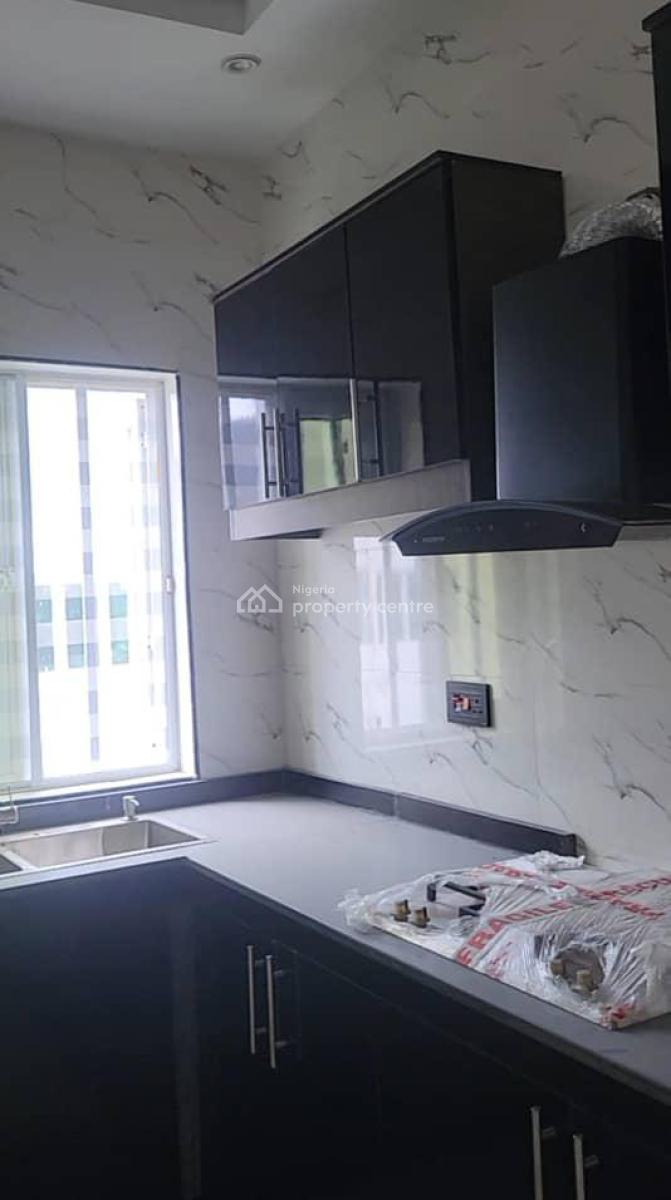Spacious 2 Bedroom Apartment, Ikate, Lekki, Lagos, Flat / Apartment for Rent