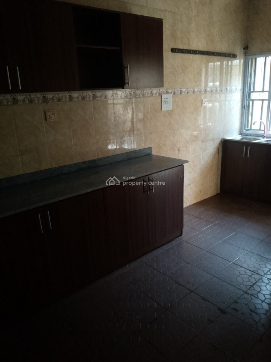 Massive 3bedrooms Flat, Ologunfe Awoyaya Ibeju-lekki Lagos, Awoyaya, Ibeju Lekki, Lagos, Flat / Apartment for Rent