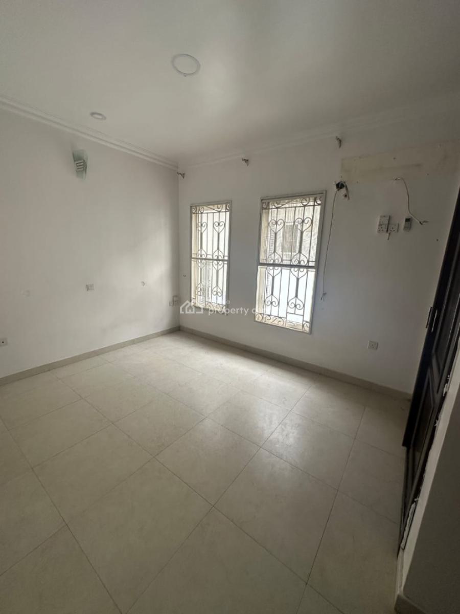 3-bedroom Apartment, Lekki Phase 1, Lekki, Lagos, Flat / Apartment for Rent