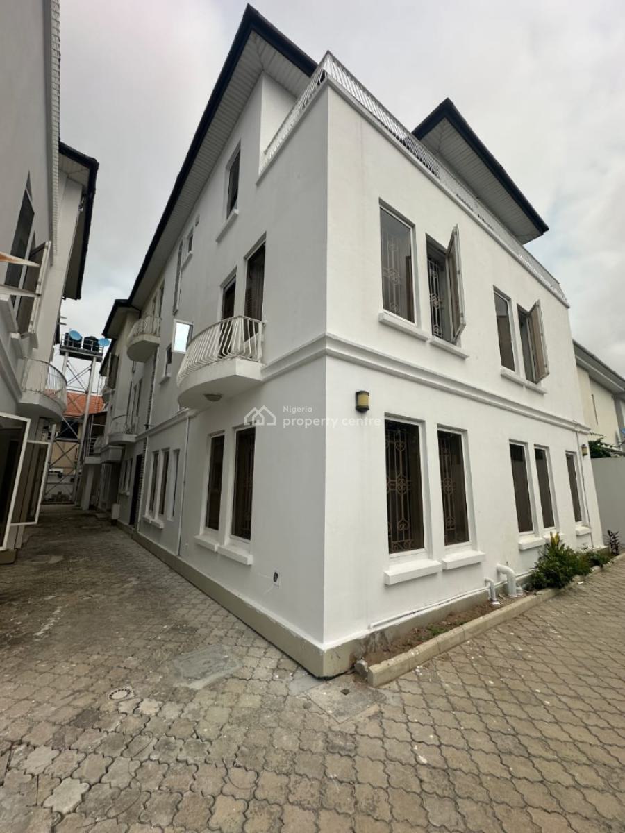 3-bedroom Apartment, Lekki Phase 1, Lekki, Lagos, Flat / Apartment for Rent