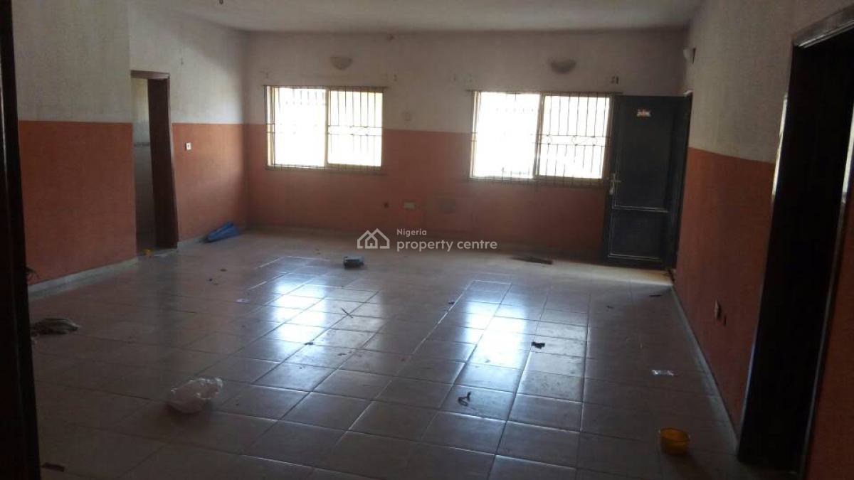 Block of 6 Flats at Jumofak Ikorodu, Sobona Street, Igbo-oluwo Estate Jumofak, Jumofak, Ikorodu, Lagos, Block of Flats for Sale