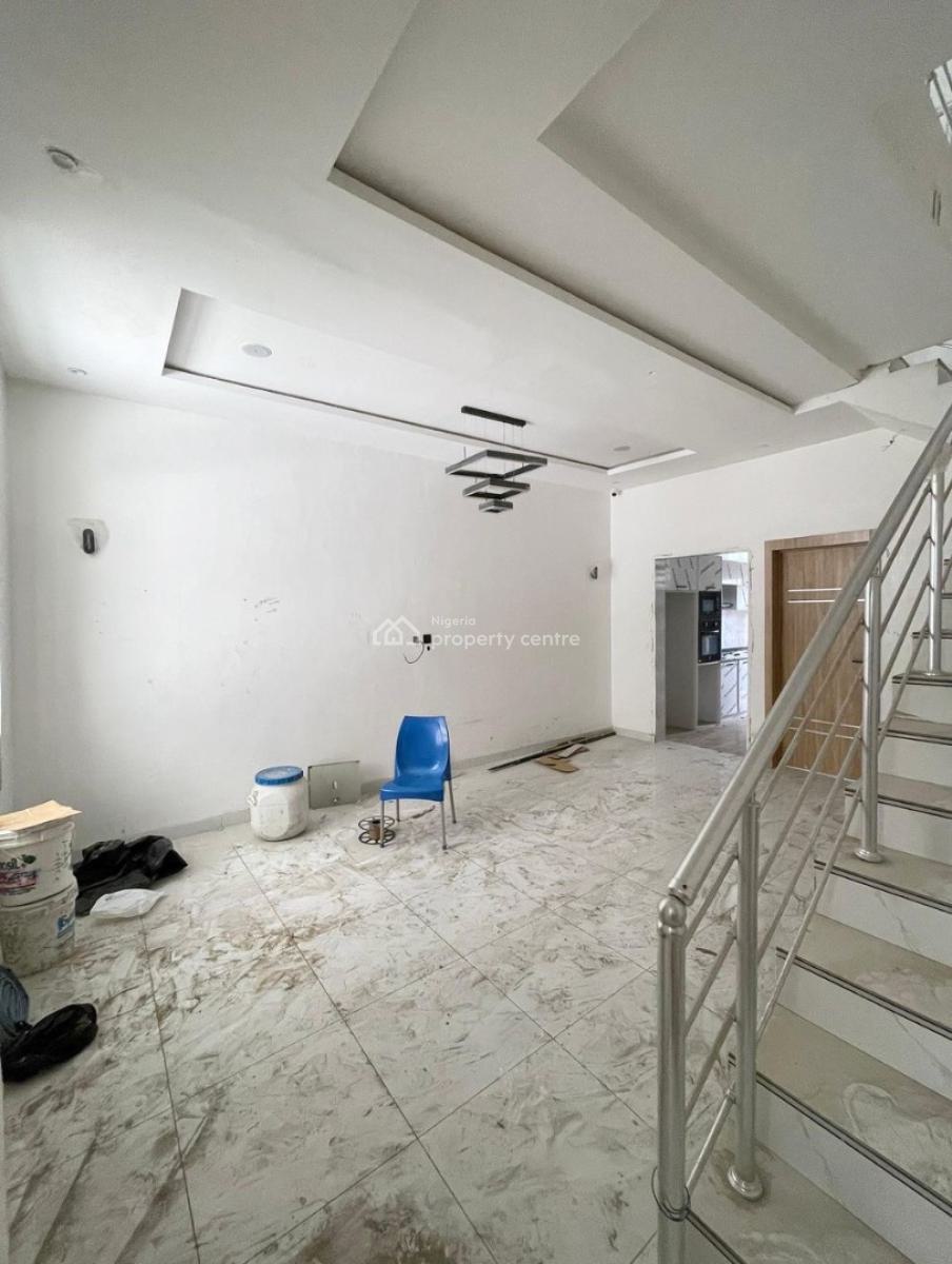 Elegant 4 Bedrooms Terraced Duplex with Bq in Secured Estate, Chevron, Lekki, Lagos, Terraced Duplex for Sale