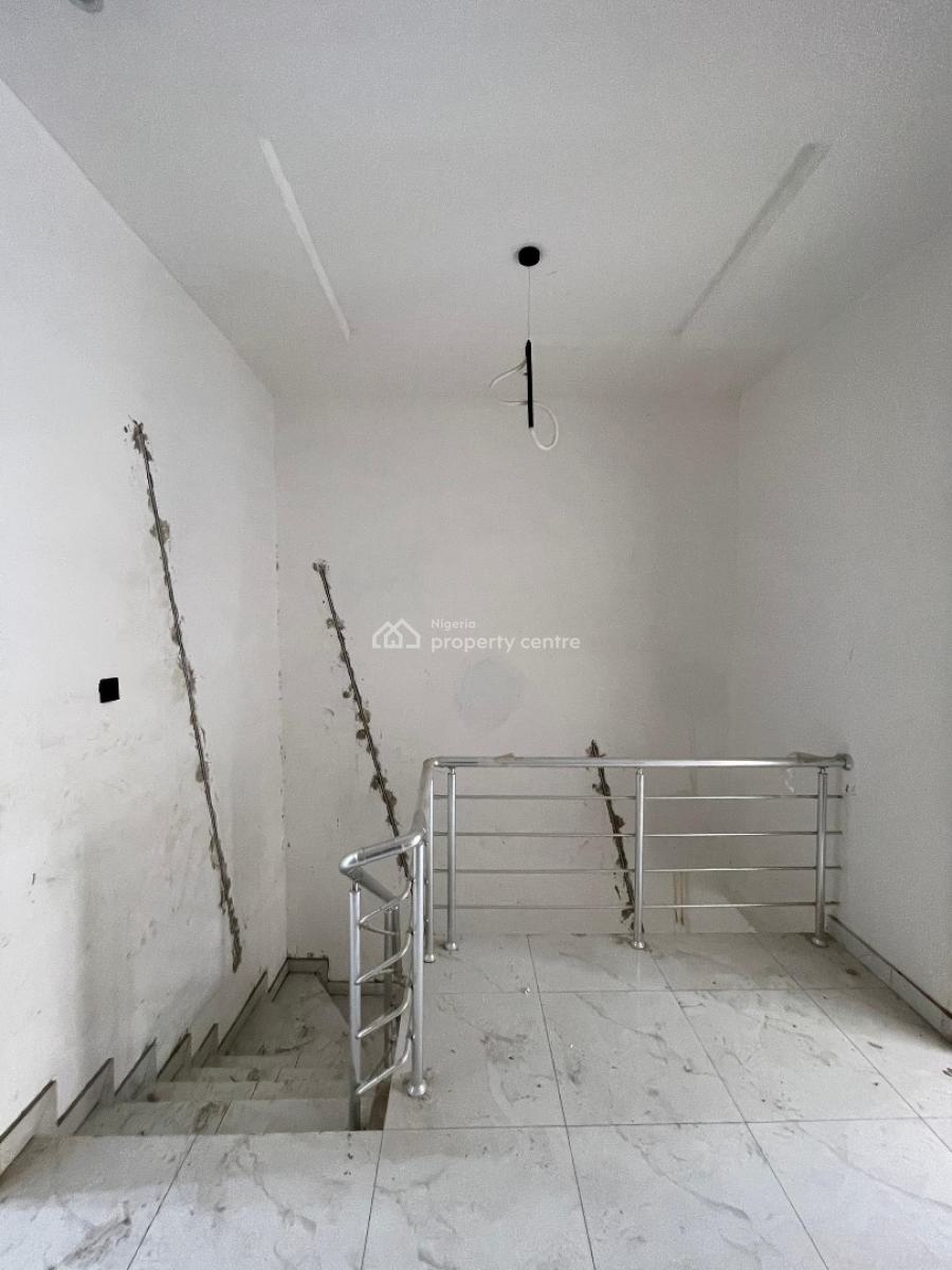 Elegant 4 Bedrooms Terraced Duplex with Bq in Secured Estate, Chevron, Lekki, Lagos, Terraced Duplex for Sale