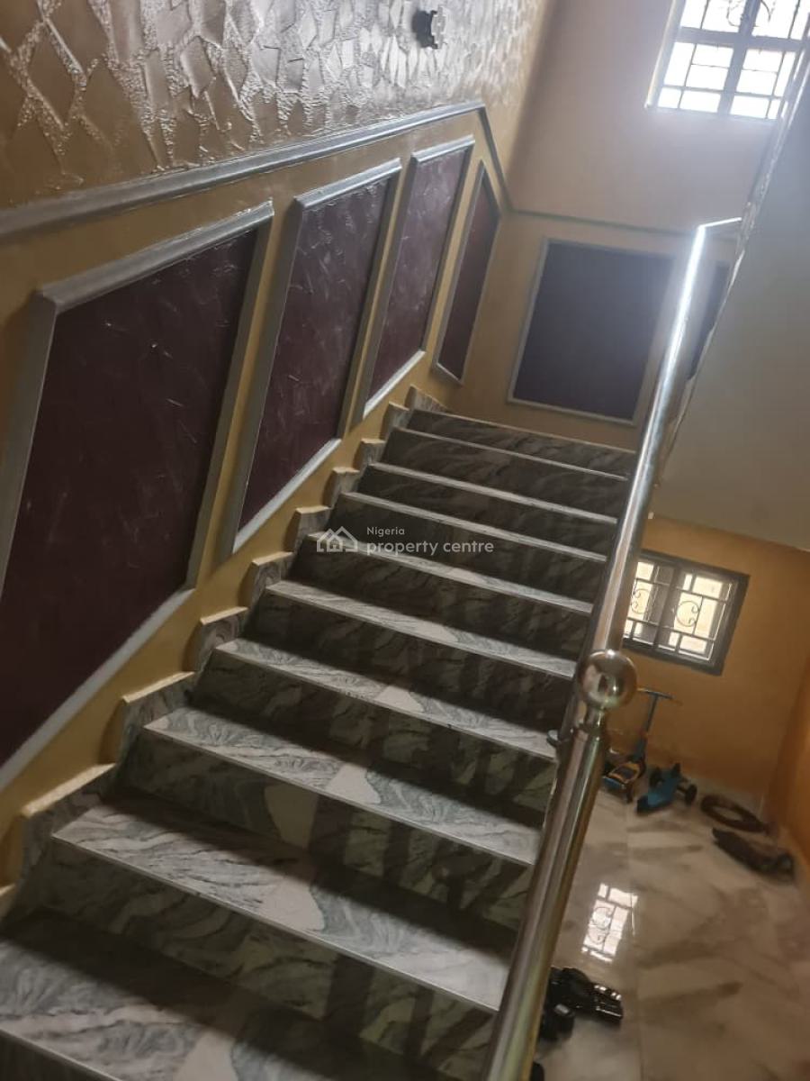 Luxury Spacious 5 Bedroom Duplex, Von Estate Road, Lugbe District, Abuja, Detached Duplex for Rent